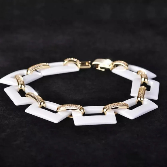 VQ Ceramic Bracelet with Gold Copper - Picture 2 of 6
